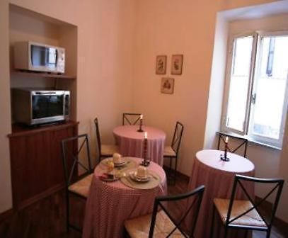 B&B Vicolo Vecchio Terracina Exterior photo