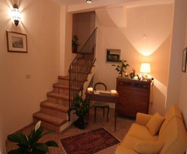 B&B Vicolo Vecchio Terracina Exterior photo
